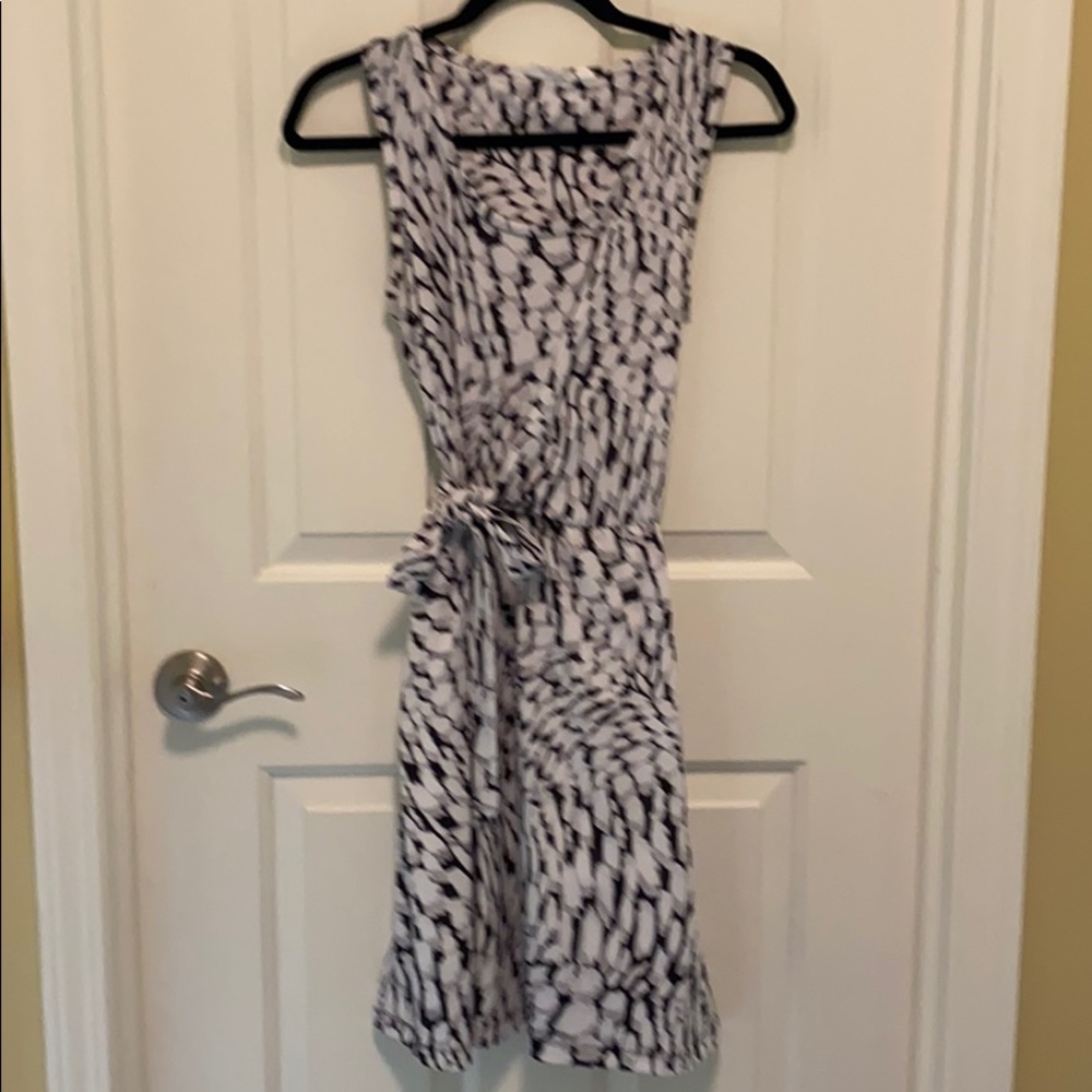 Athleta Women’s faux wrap sleeveless dress; size S